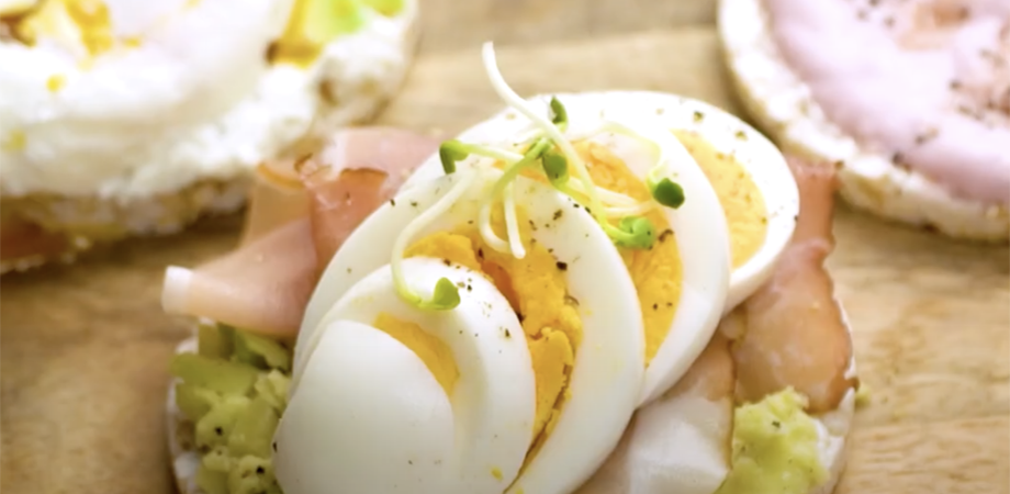 Bucurați-vă de <br> brunch-ul Cerbona